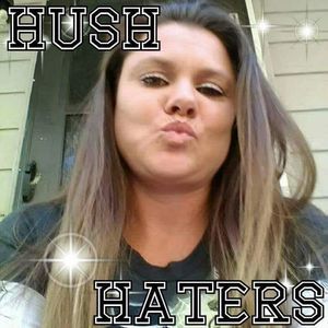 Meet your Posher, April